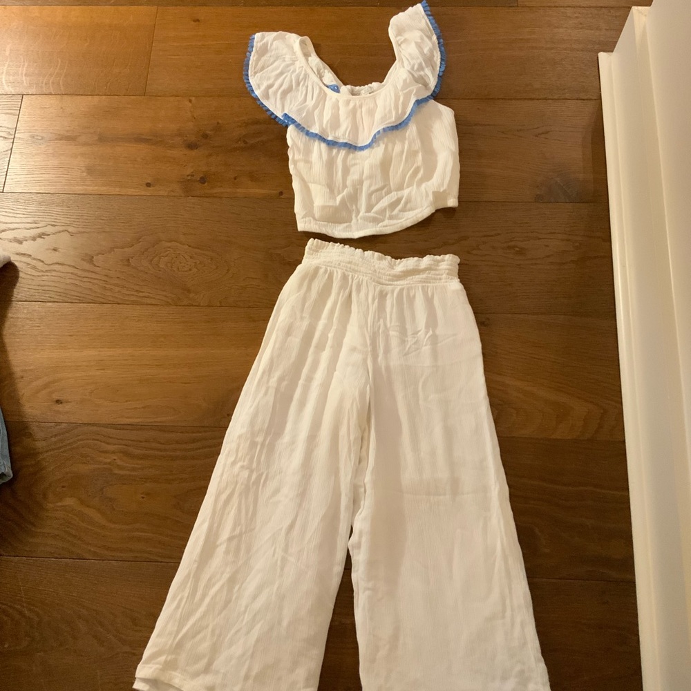 Rachel Zoe White with blue trim Ruffled Top and Pants Set